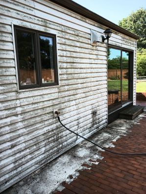 Before & After Pressure Washing in Levitown, PA (1)