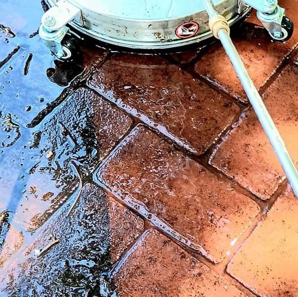 Pressure Washing in Philadelphia, PA (1)
